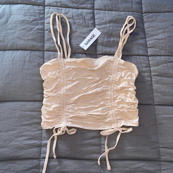 🌻2/$25 GARAGE ⋆ Ruched Strappy Tank - Picture 2 of 5